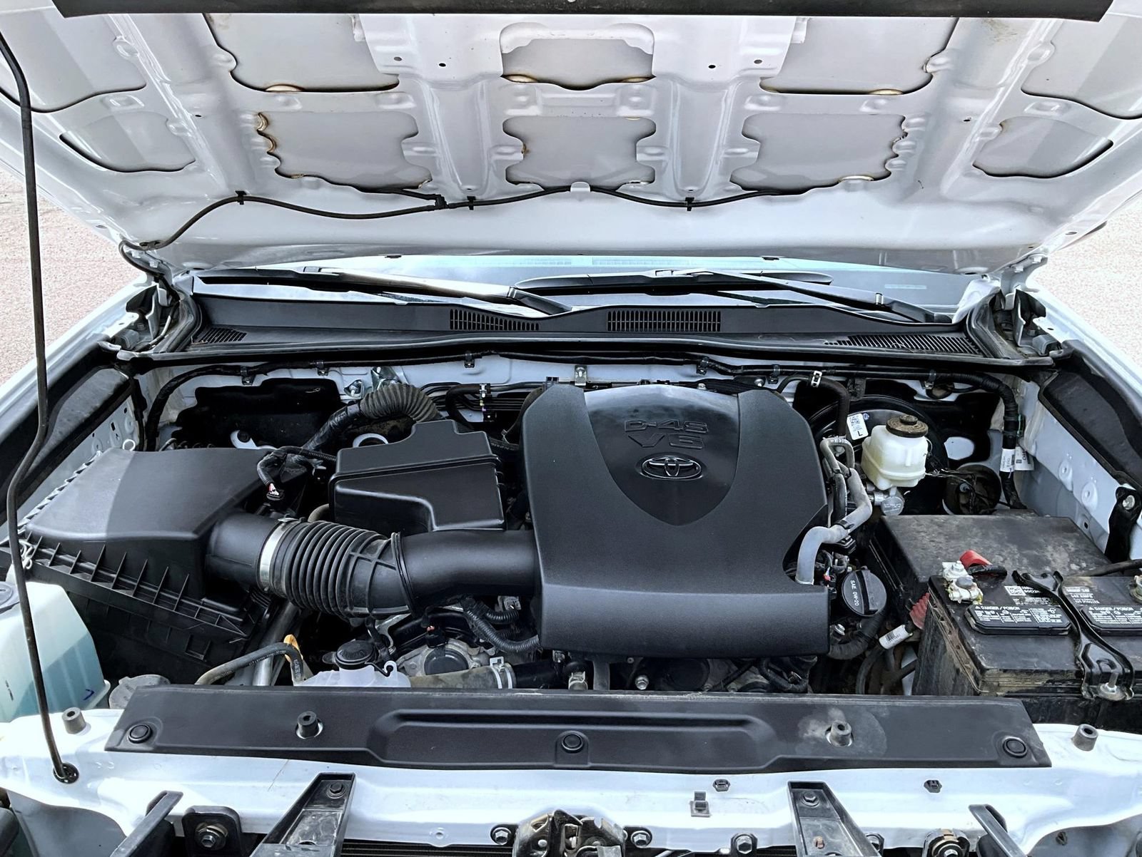 Used 2022 Toyota Tacoma SR AWD/4WD image 24