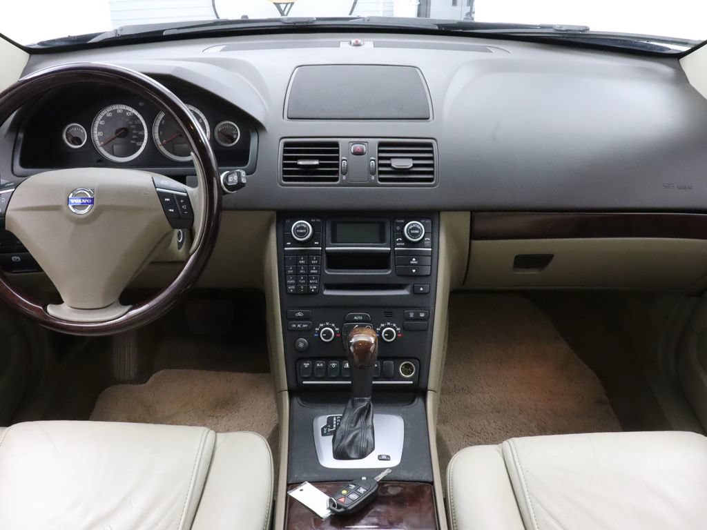 Used 2014 Volvo XC90 3.2 FWD image 17