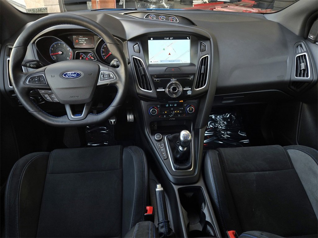 Used 2017 Ford Focus RS image 18