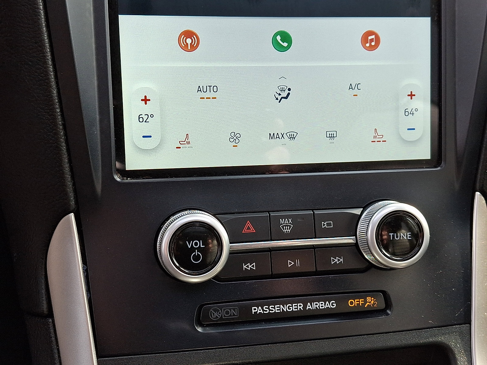 Used 2023 Ford Edge SEL w/ Convenience Package image 17