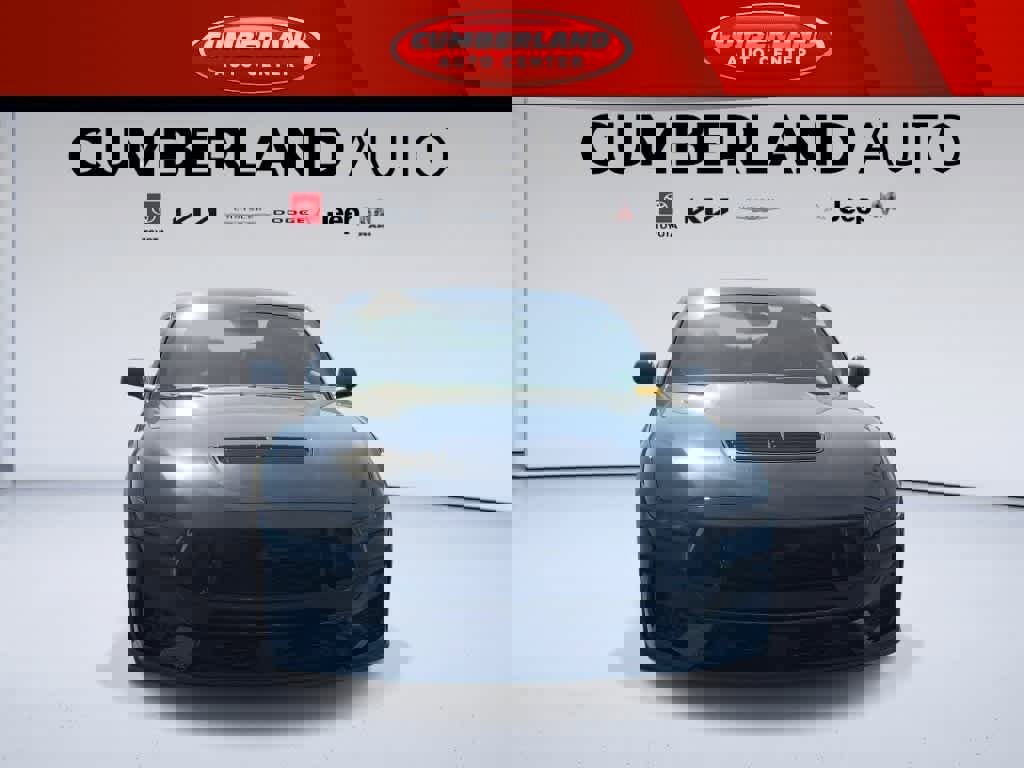 Used 2025 Ford Mustang GT RWD image 3