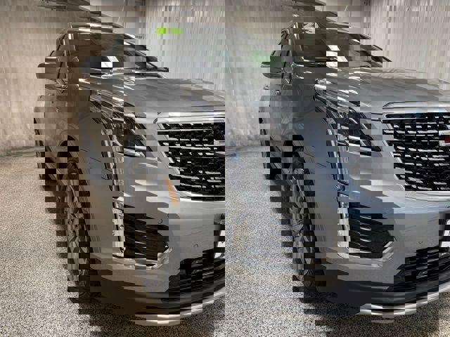 Used 2023 Cadillac XT5 Premium Luxury image 8