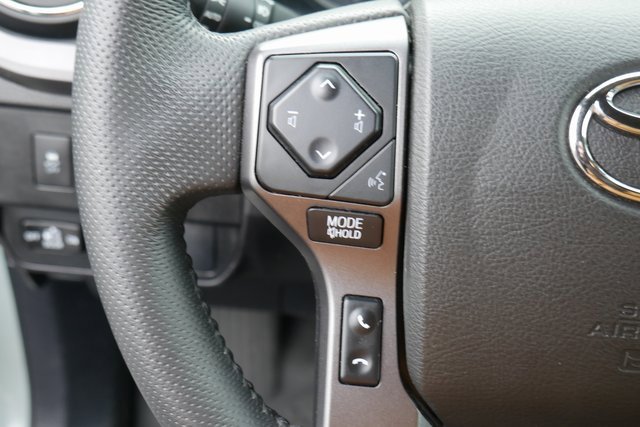 Used 2023 Toyota Tacoma TRD Sport image 16