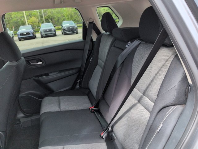 Certified 2026 Nissan Rogue SV FWD image 14