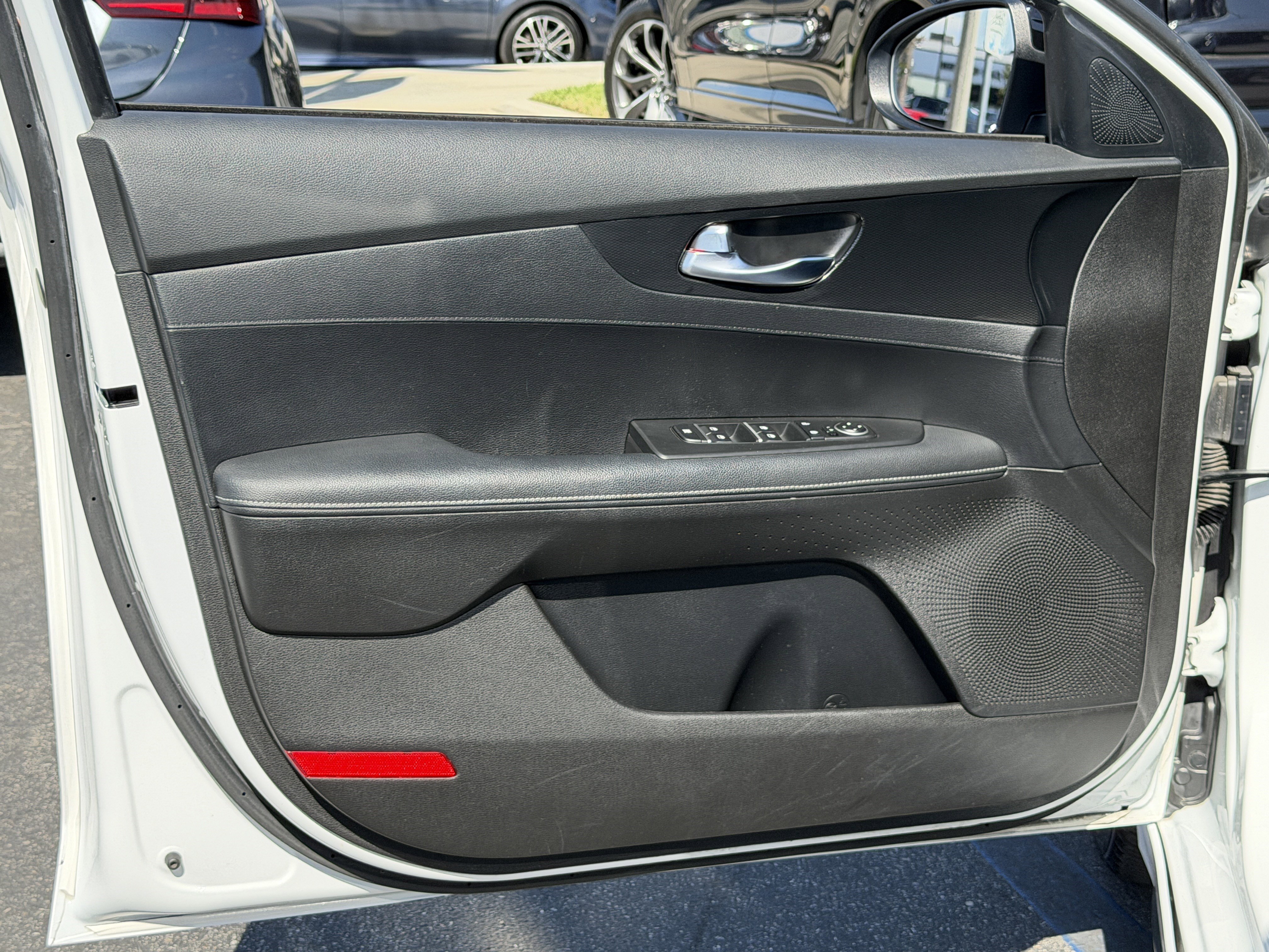 Certified 2023 Kia Forte GT-Line FWD image 13