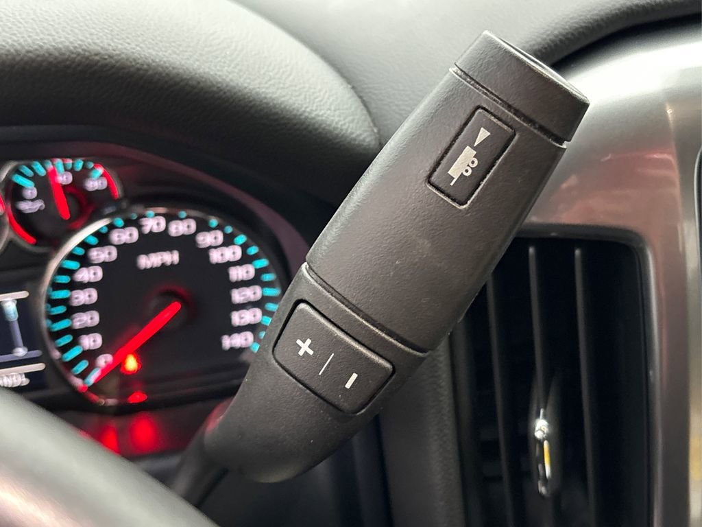 Used 2018 Chevrolet Silverado 1500 LT w/ All Star Edition image 30