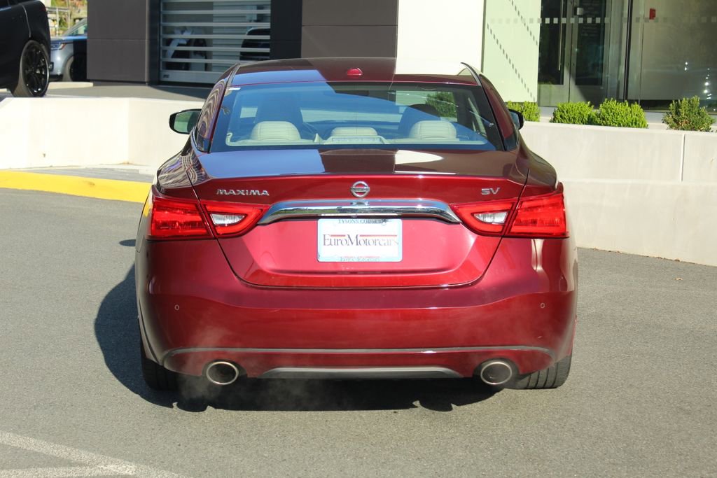 Used 2017 Nissan Maxima 3.5 SV w/ Interior Lighting Package image 7