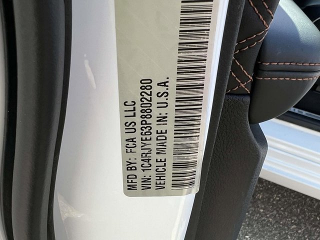 Used 2023 Jeep Grand Cherokee Summit image 19