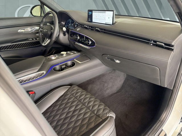 Used 2024 Genesis GV70 3.5T Sport w/ Sport Prestige Package AWD/4WD image 25