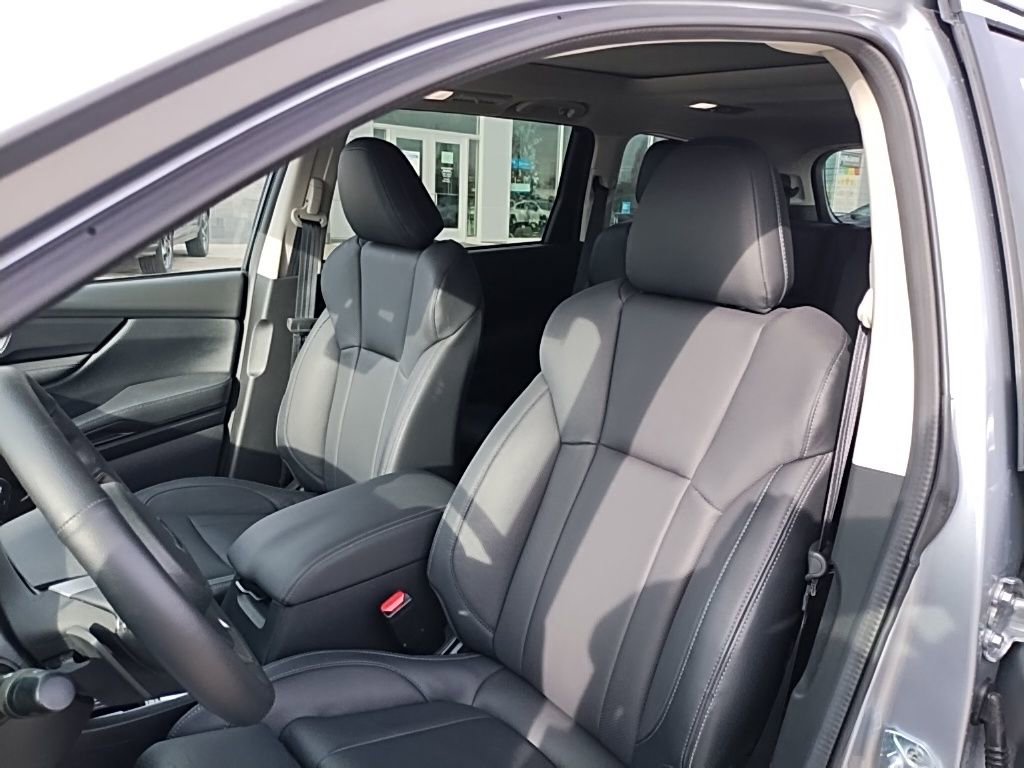 Used 2025 Subaru Ascent Limited image 24