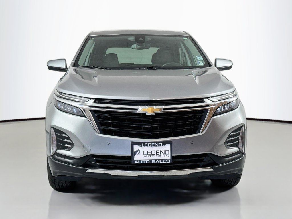 Used 2023 Chevrolet Equinox LT w/ Driver Convenience Package AWD/4WD image 3