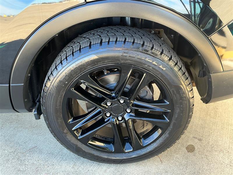 Used 2016 Ford Explorer Limited w/ Equipment Group 301A image 21