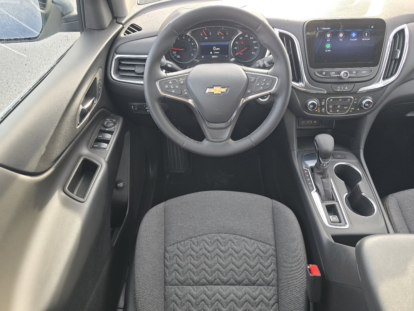 Used 2024 Chevrolet Equinox LT image 29