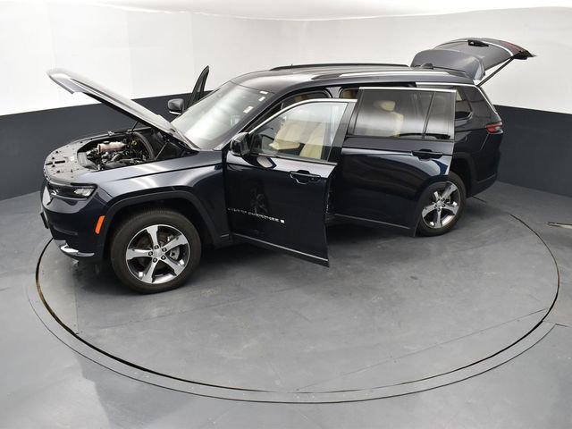 Used 2023 Jeep Grand Cherokee L Limited image 27