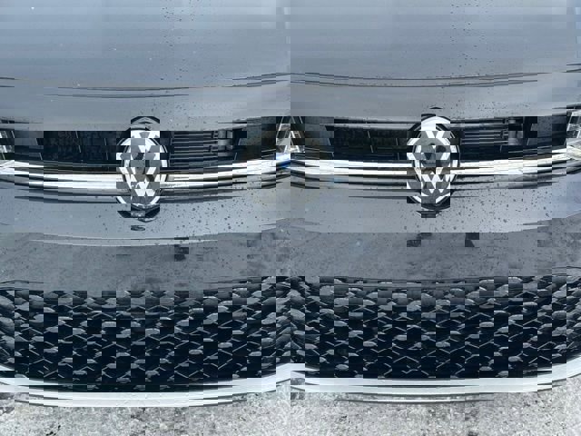 New 2025 Volkswagen Jetta SE image 9