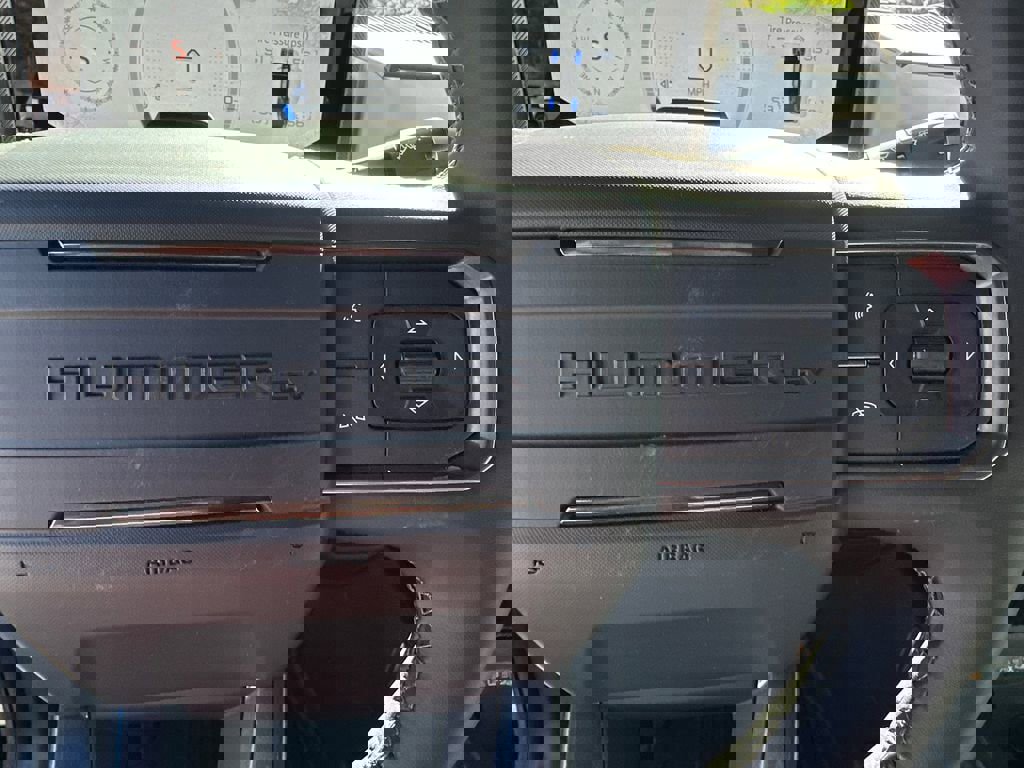 New 2025 GMC Hummer EV 3X w/ Battery Pack, 24 Module Pack image 27