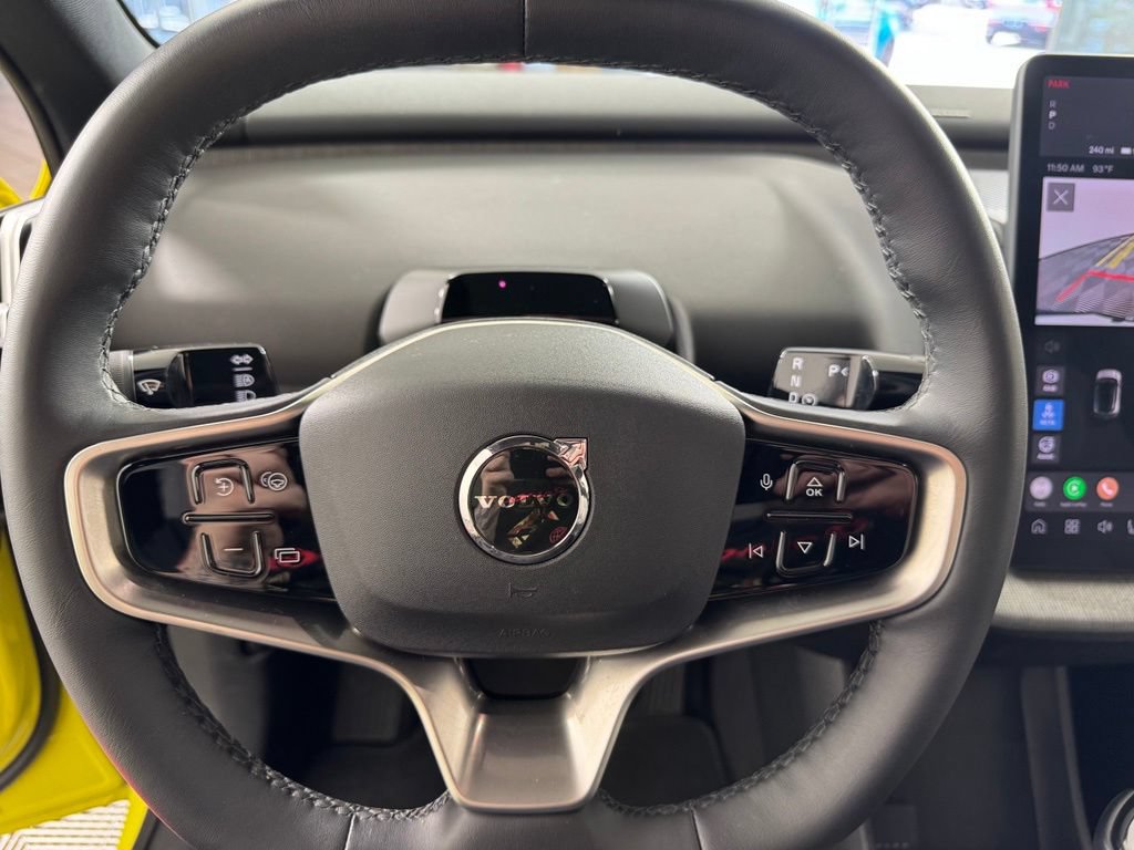 Certified 2025 Volvo EX30 Ultra AWD/4WD image 27