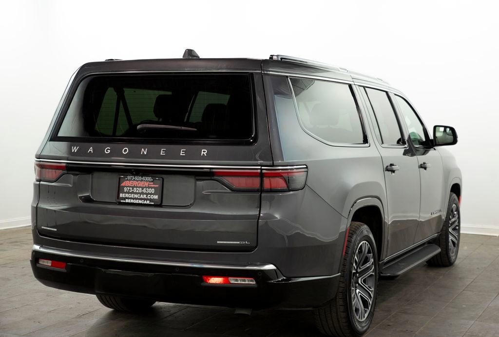 Used 2023 Jeep Wagoneer L Series II image 19