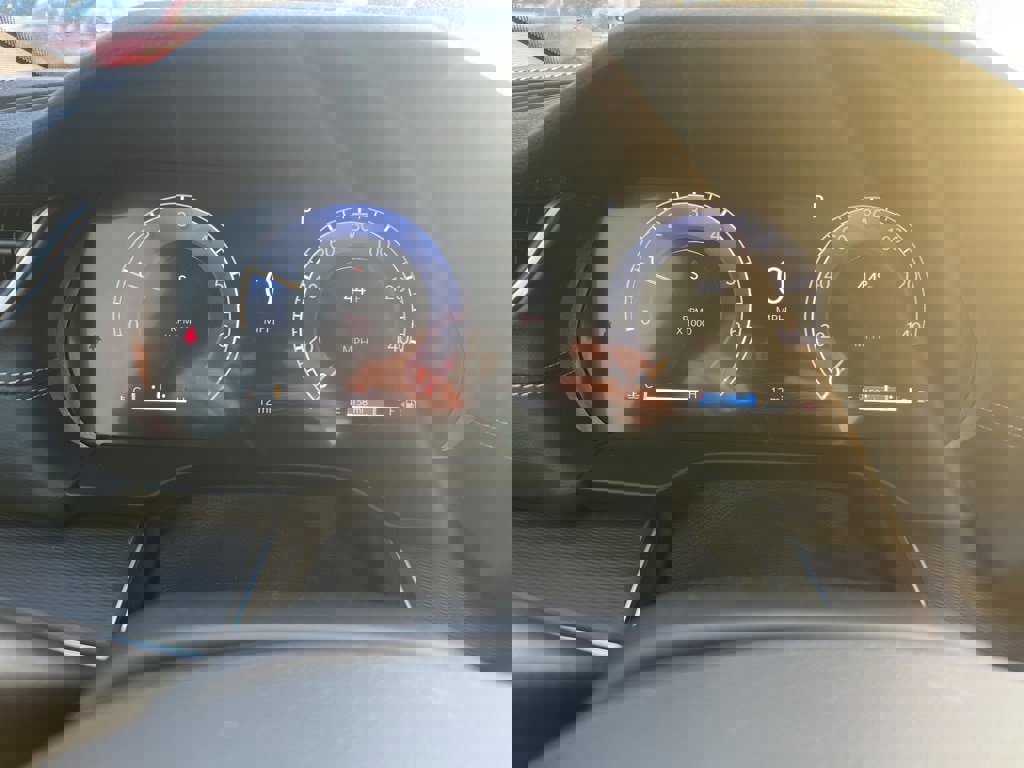 New 2025 Jeep Grand Cherokee Altitude image 26