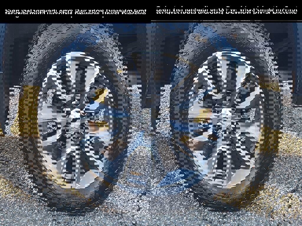 Used 2020 Chevrolet Silverado 1500 RST image 11