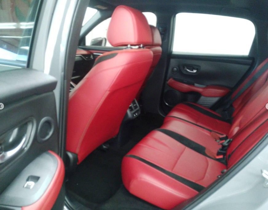 Used 2025 Acura ADX A-Spec AWD/4WD image 8