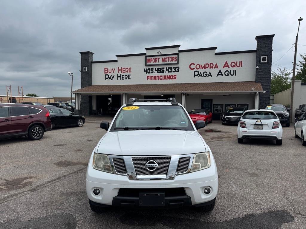 Used 2012 Nissan Frontier SV RWD image 2