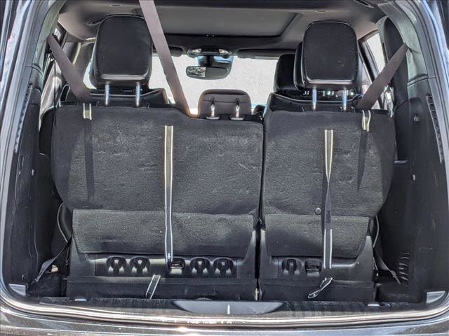 Used 2022 Chrysler Pacifica Limited w/ S Appearance Package image 6