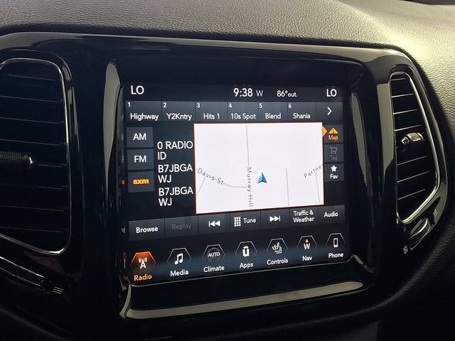 Used 2017 Jeep Compass Limited AWD/4WD image 19