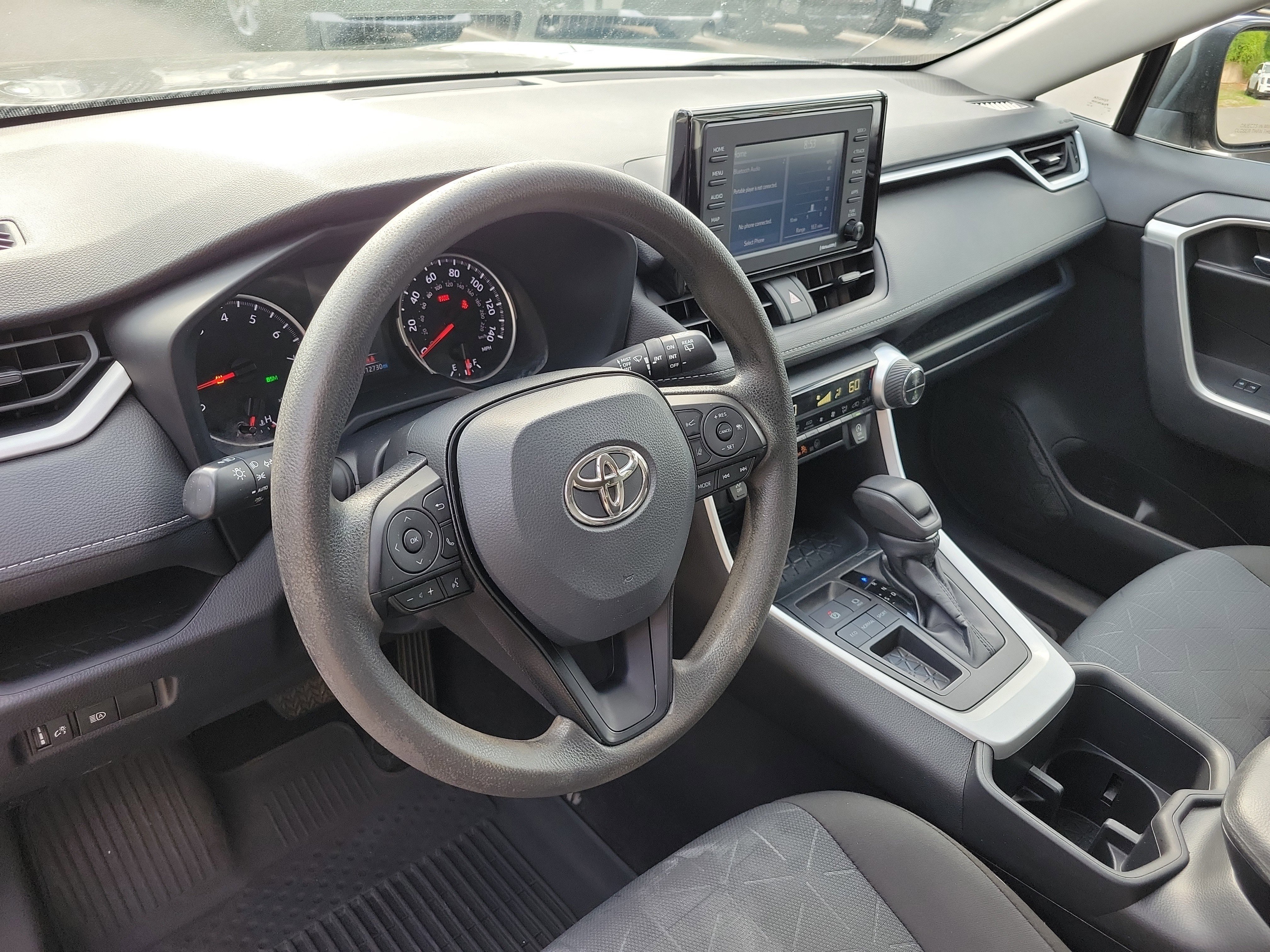 Used 2022 Toyota RAV4 XLE FWD image 22
