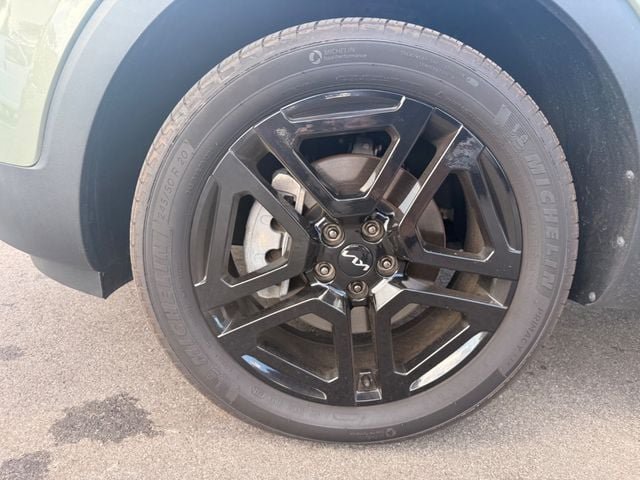 Used 2024 Kia Telluride EX X-Line AWD/4WD image 23