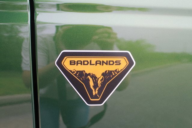 New 2025 Ford Bronco Badlands image 15