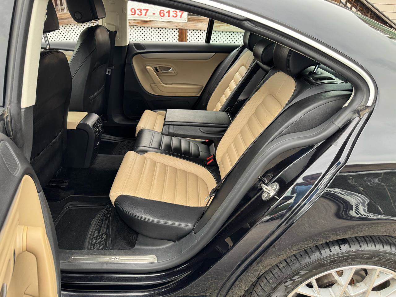 Used 2014 Volkswagen CC Sport FWD image 17