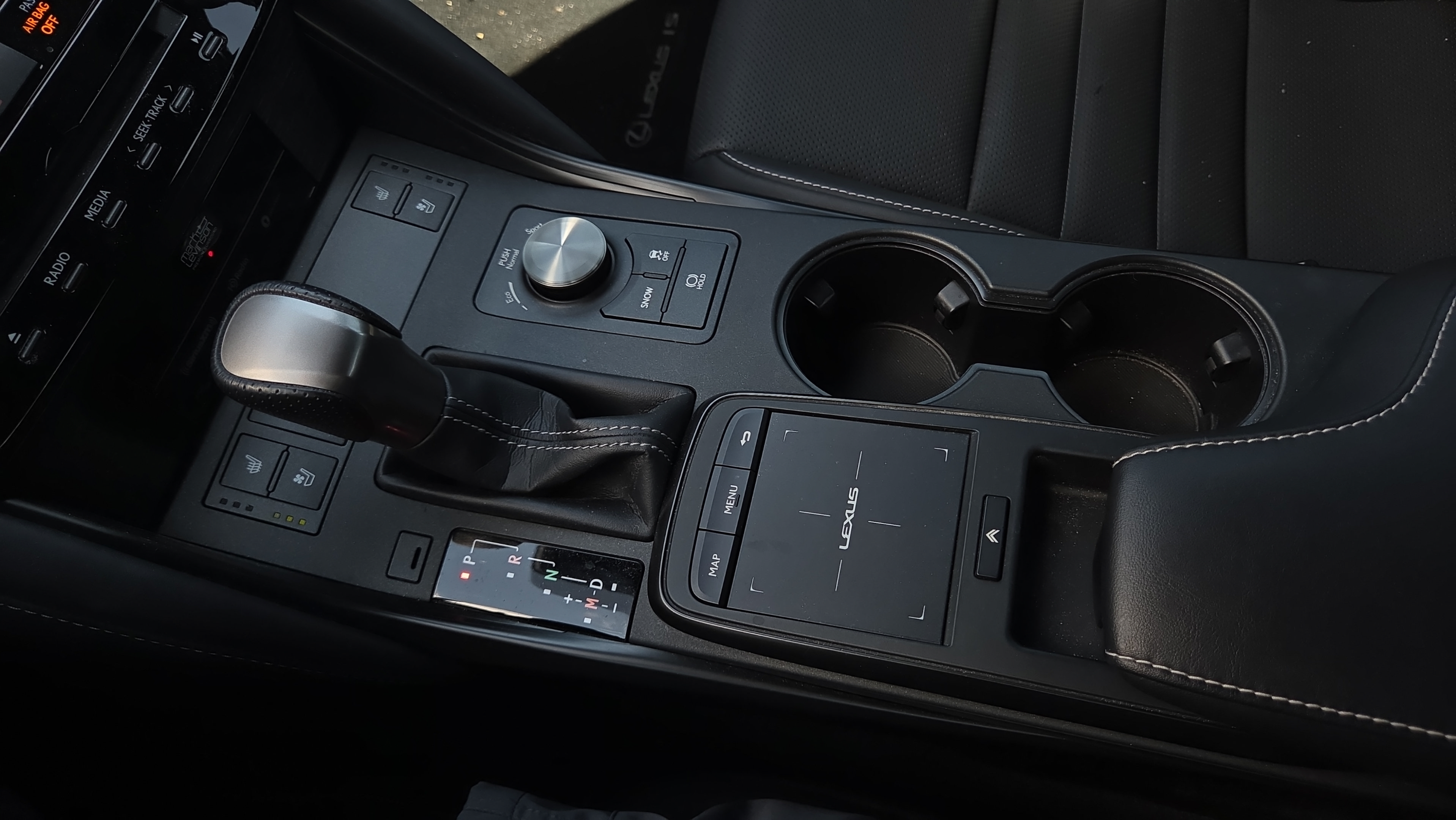 Used 2022 Lexus IS 350 F Sport RWD image 31