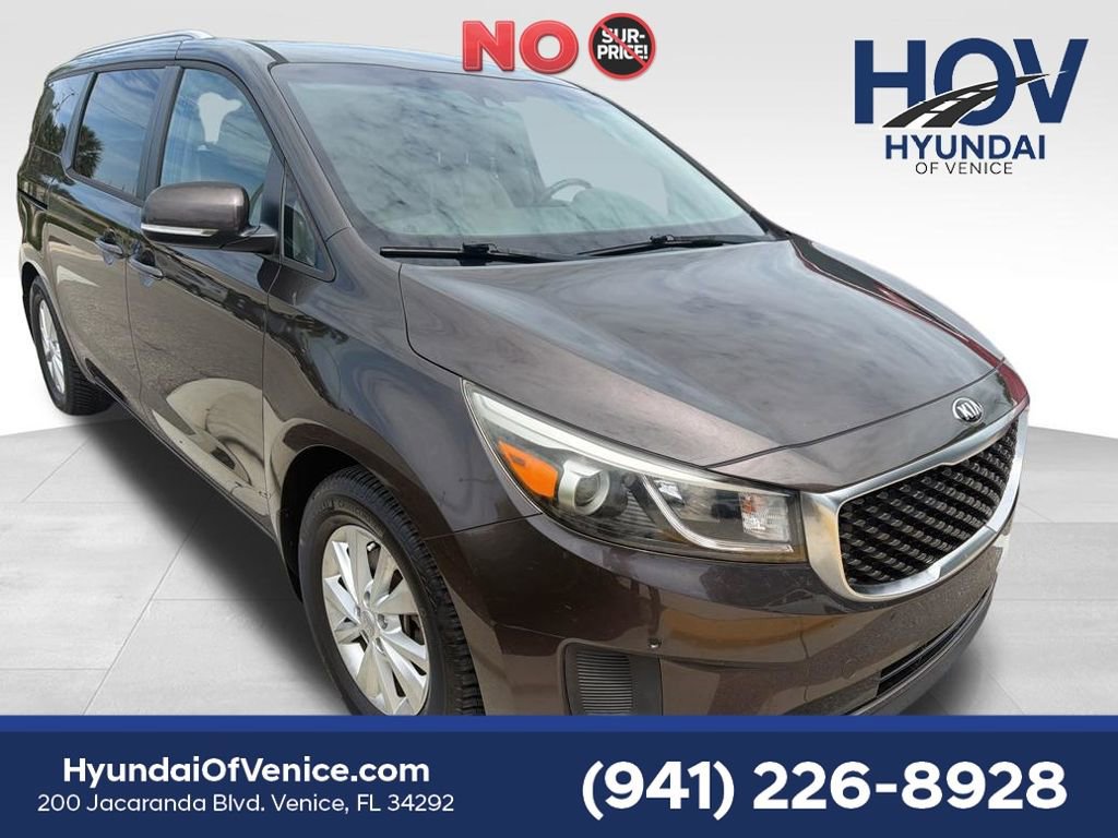 Used 2018 Kia Sedona LX w/ LX Essentials Premium Package
