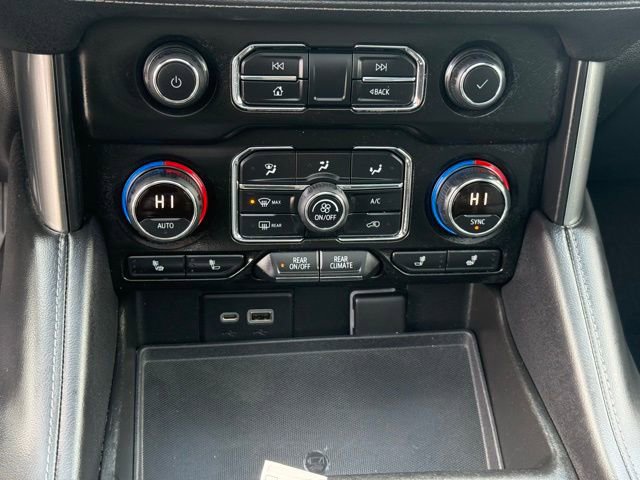 Used 2021 Chevrolet Tahoe Z71 w/ Z71 Signature Package image 23