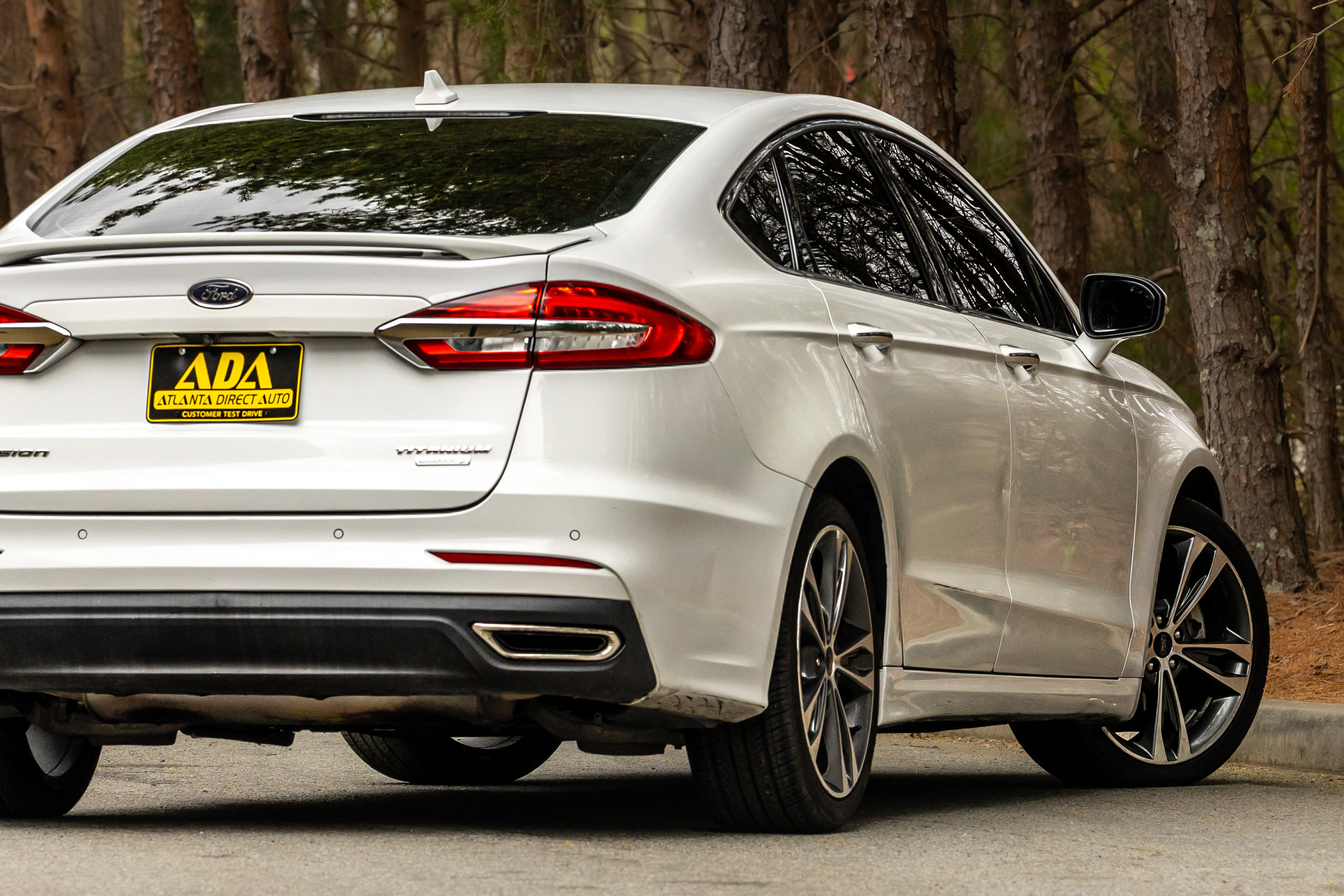 Used 2020 Ford Fusion Titanium image 30