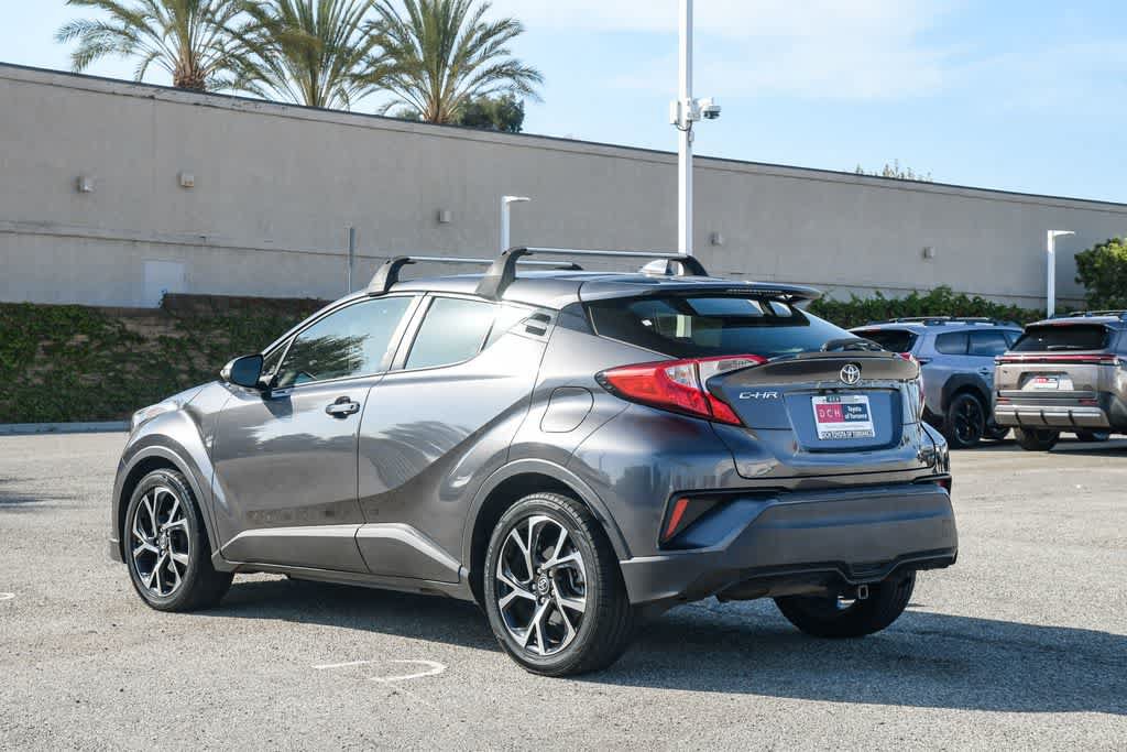 Used 2019 Toyota C-HR XLE FWD image 8