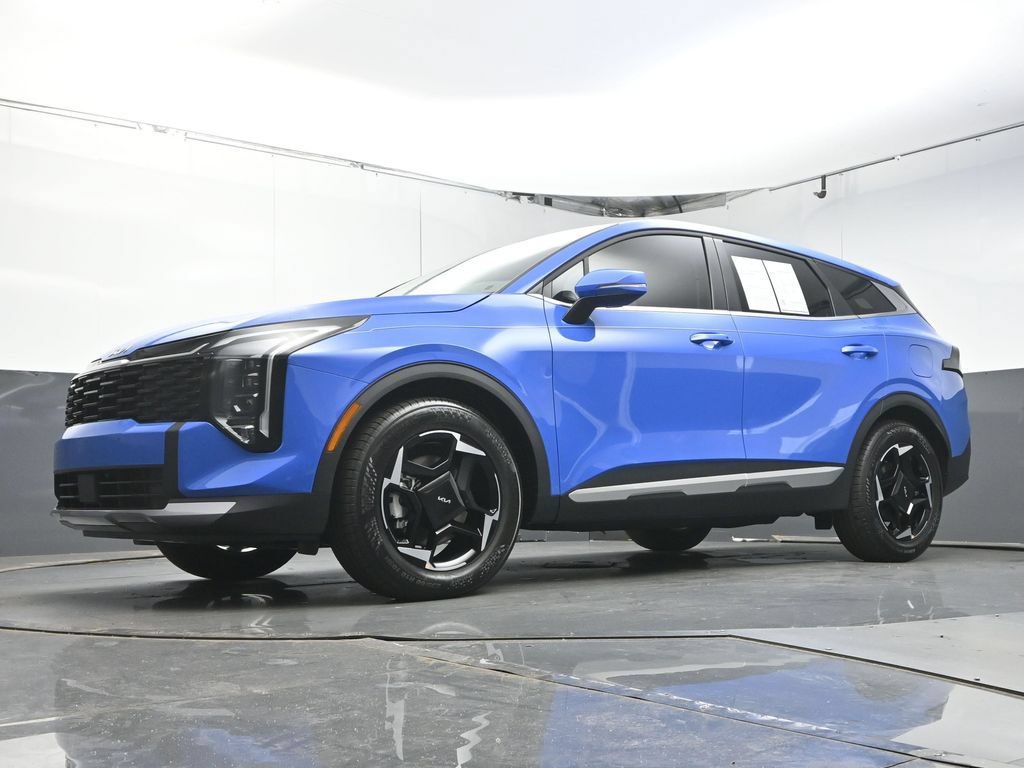 Used 2026 Kia Sportage EX FWD image 39