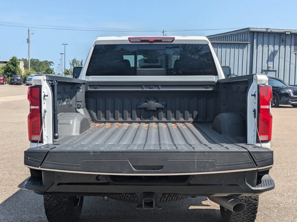 Used 2025 Chevrolet Silverado 2500 LT w/ Trail Boss Package AWD/4WD image 36