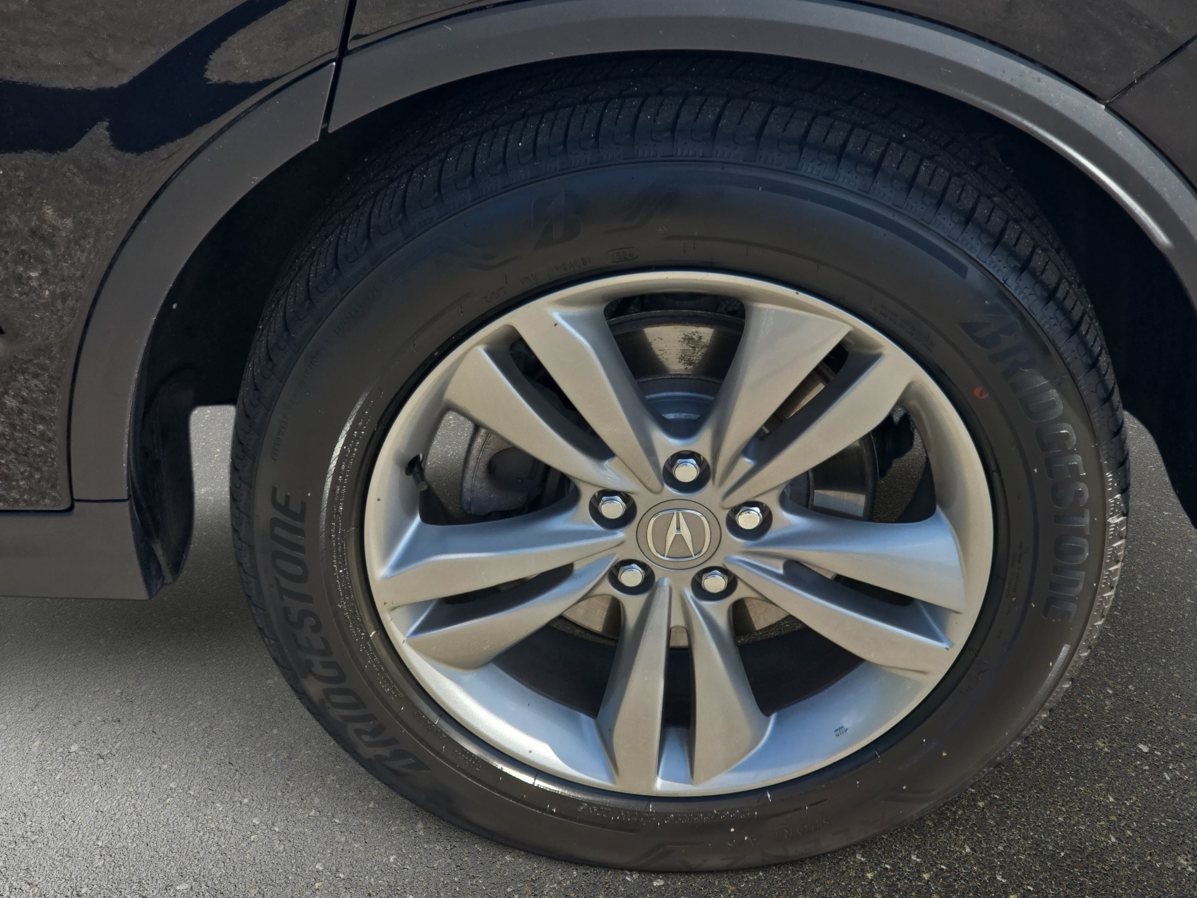 Certified 2024 Acura MDX SH-AWD image 35