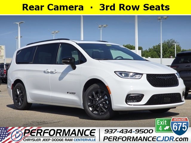 New 2025 Chrysler Pacifica Select w/ Fav Edition Package video 1