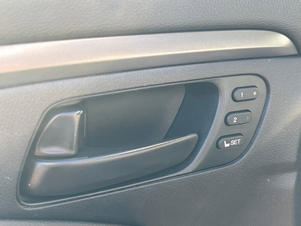 Used 2023 Honda Passport EX-L image 7