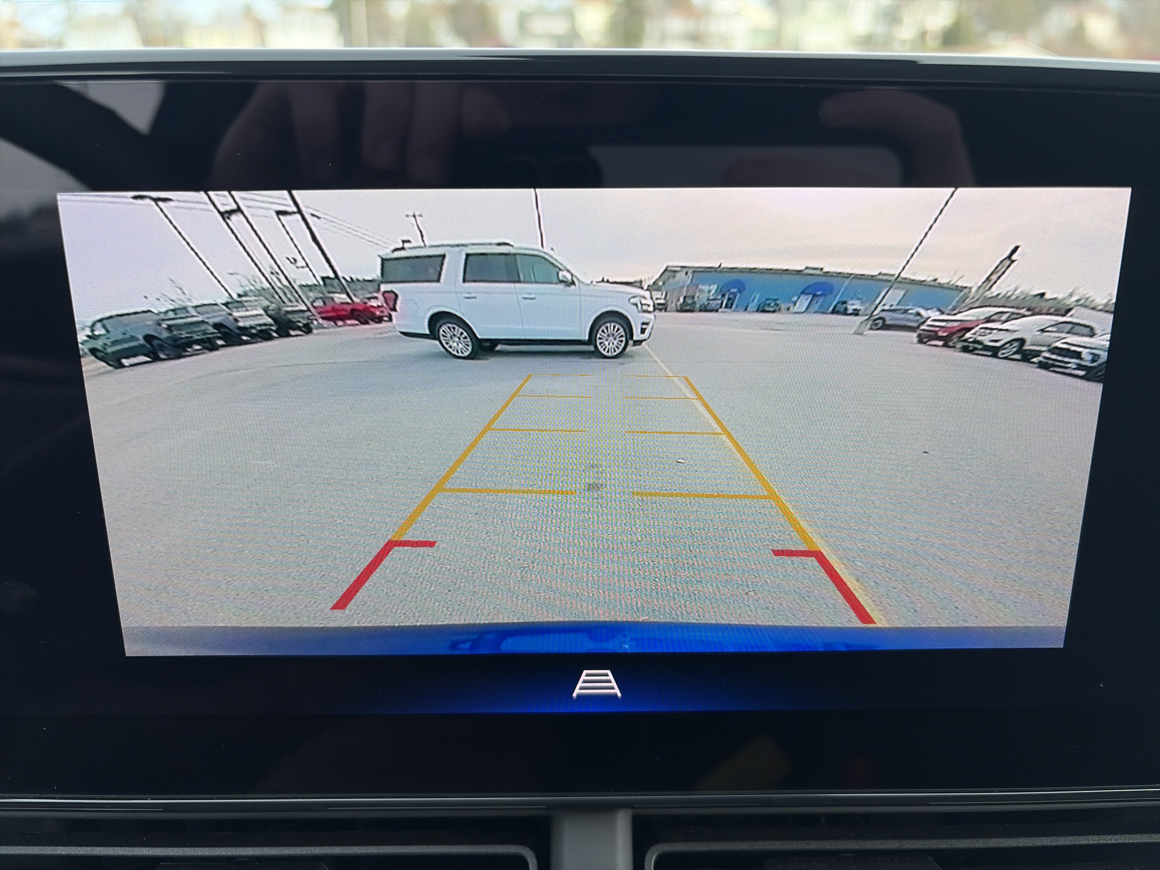 Used 2024 Chevrolet Trax LT w/ Driver Confidence Package image 26