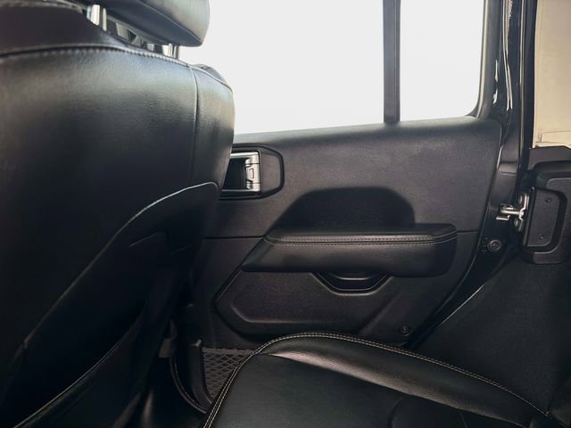 Used 2023 Jeep Wrangler Unlimited Sahara AWD/4WD image 14
