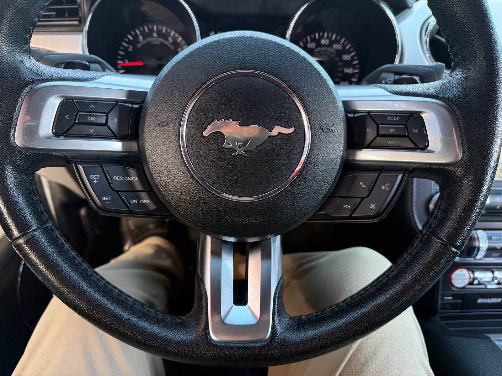 Used 2017 Ford Mustang Premium RWD image 18