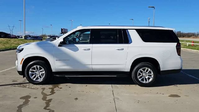 New 2026 Chevrolet Suburban LS RWD image 5
