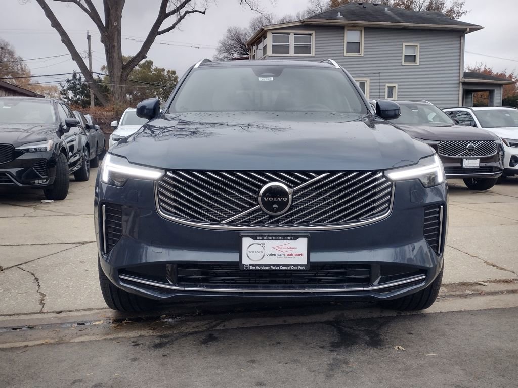 New 2026 Volvo XC90 B6 Plus w/ Protection Package Premier image 5