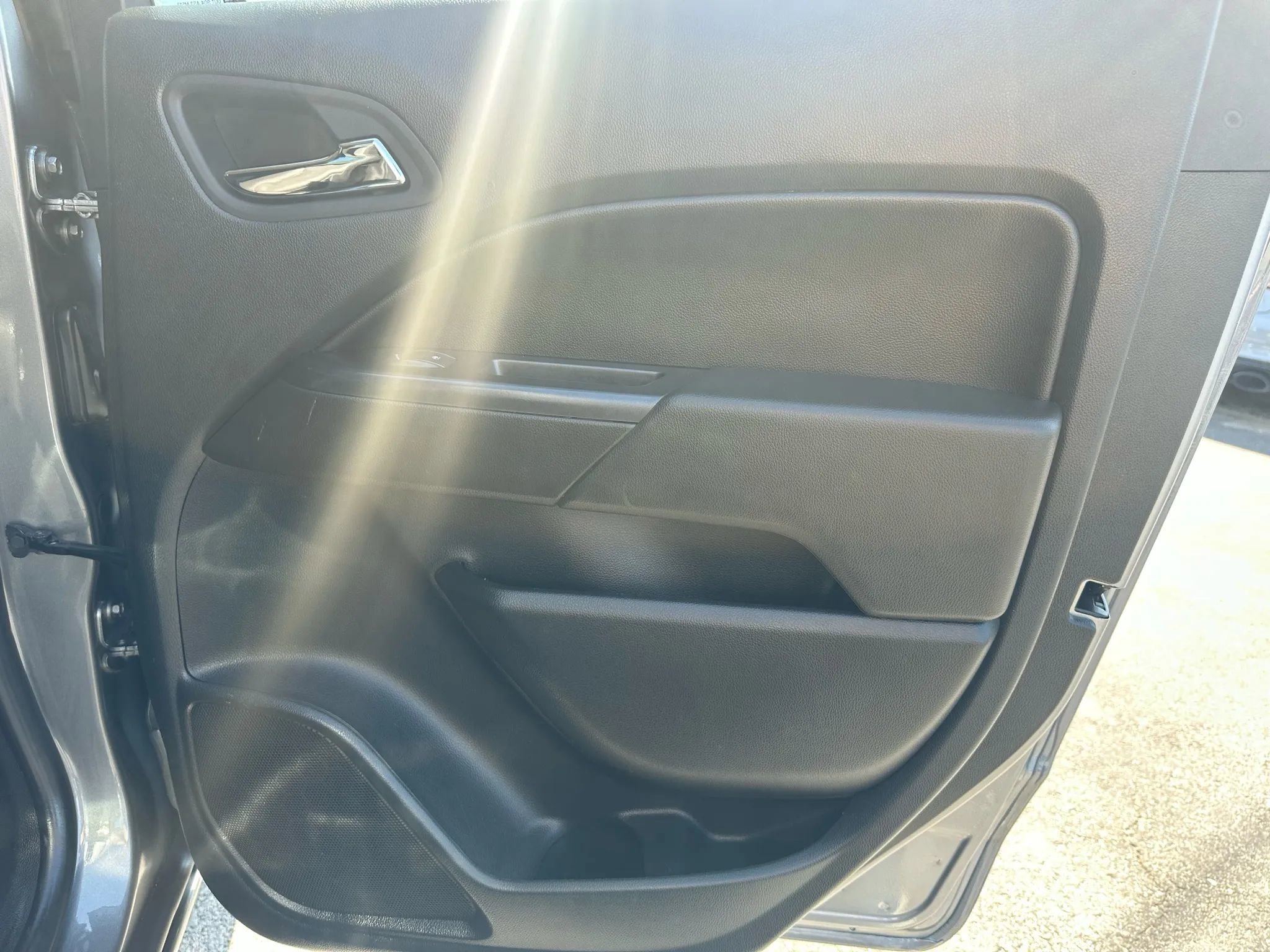 Used 2022 Chevrolet Colorado LT w/ Luxury Package image 17