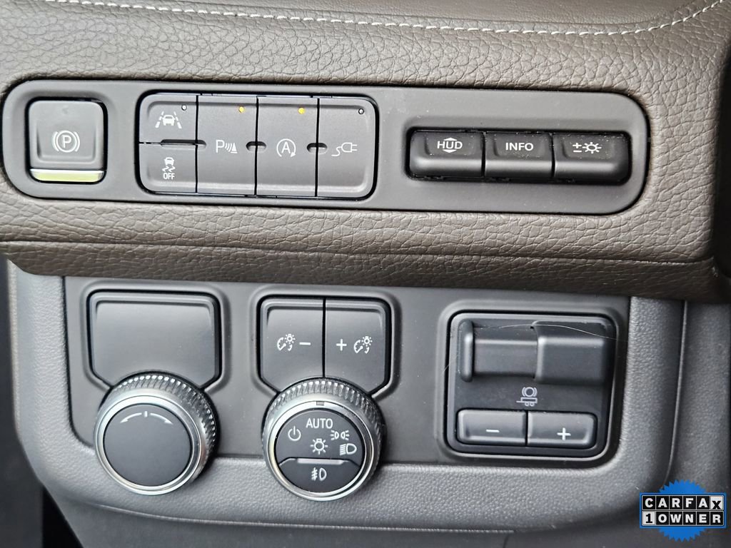 Used 2021 GMC Yukon XL Denali w/ Denali Premium Package image 21