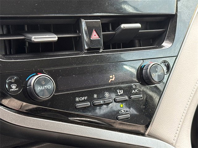 Used 2022 Toyota Camry LE image 26